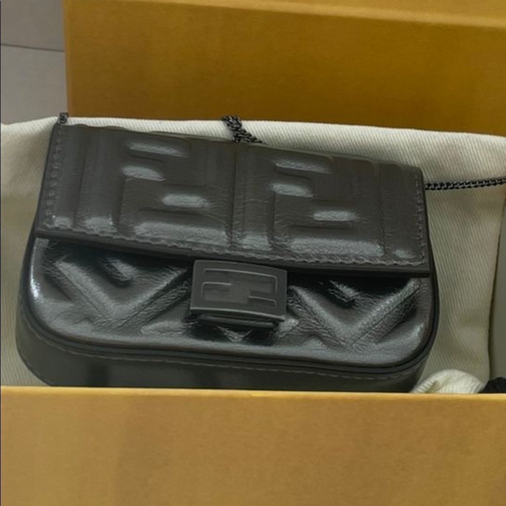 COPY - Fendi Nano Baguette